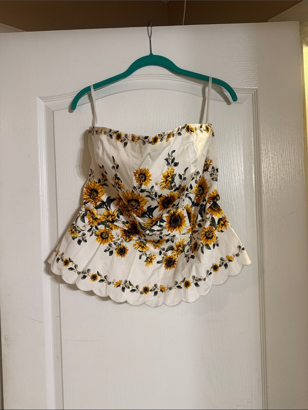 White House Black Market White Sunflower Strapless Peplum Camisole